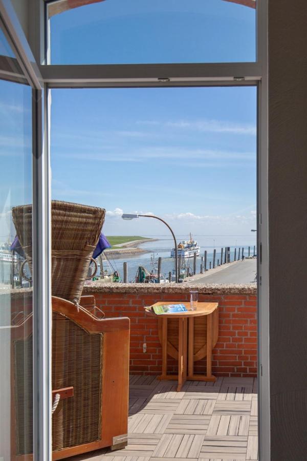 Heimathafen Ueber Hafen-Pub Daire Pellworm Dış mekan fotoğraf